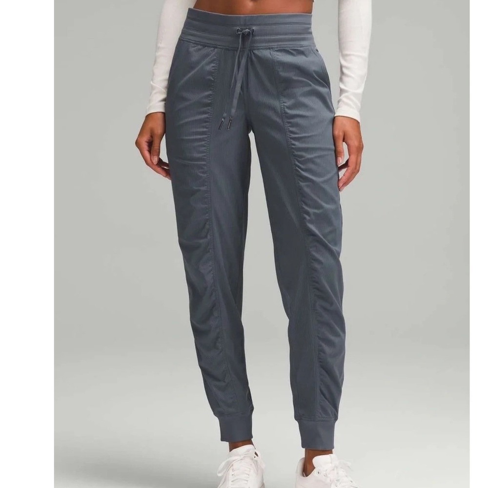 Lululemon Women's Dance Studio Mid Rise Jogger Size 8 Blue/Gray Lightweight